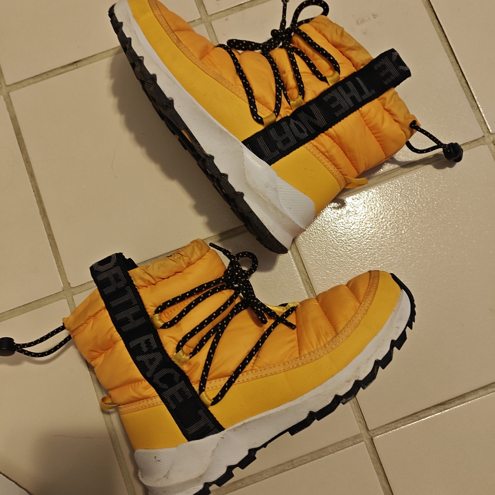 The North Face Winter Boots Golden, Women's Size 6